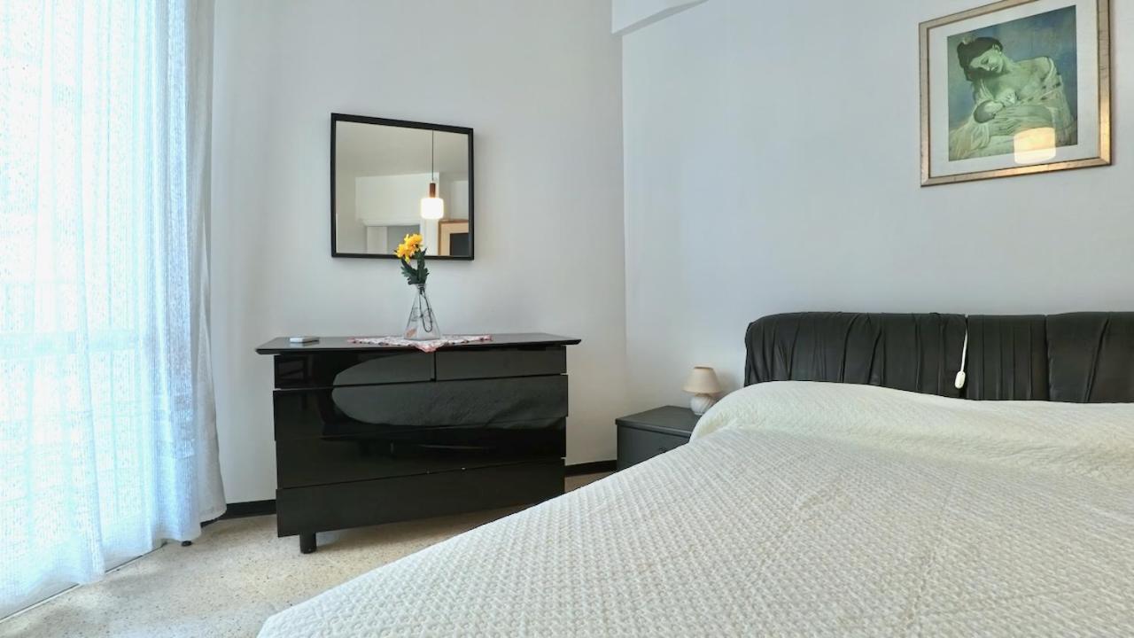 Centro Commerciale 4 - Immobiliare *