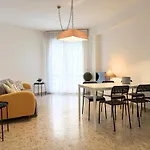 Centro Commerciale 4 - Home Immobiliare
