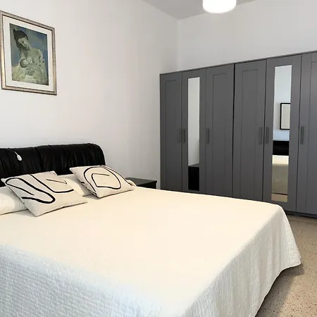 Centro Commerciale 4 - Immobiliare * Lido di Jesolo